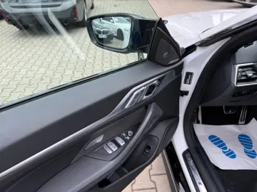 BMW i4 Gran Coupe M50