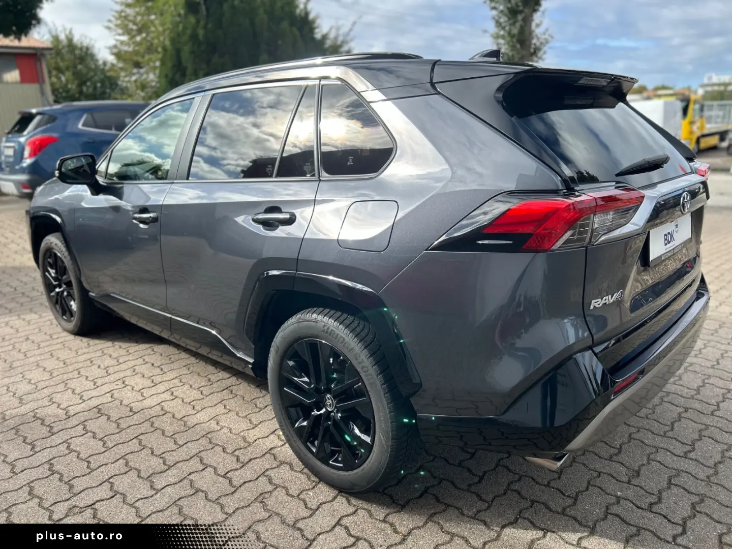 TOYOTA RAV4 Hybrid 4x4 Style