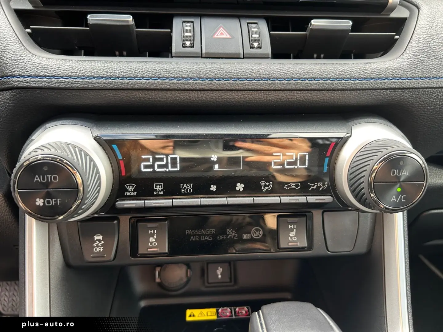 TOYOTA RAV4 Hybrid 4x4 Style