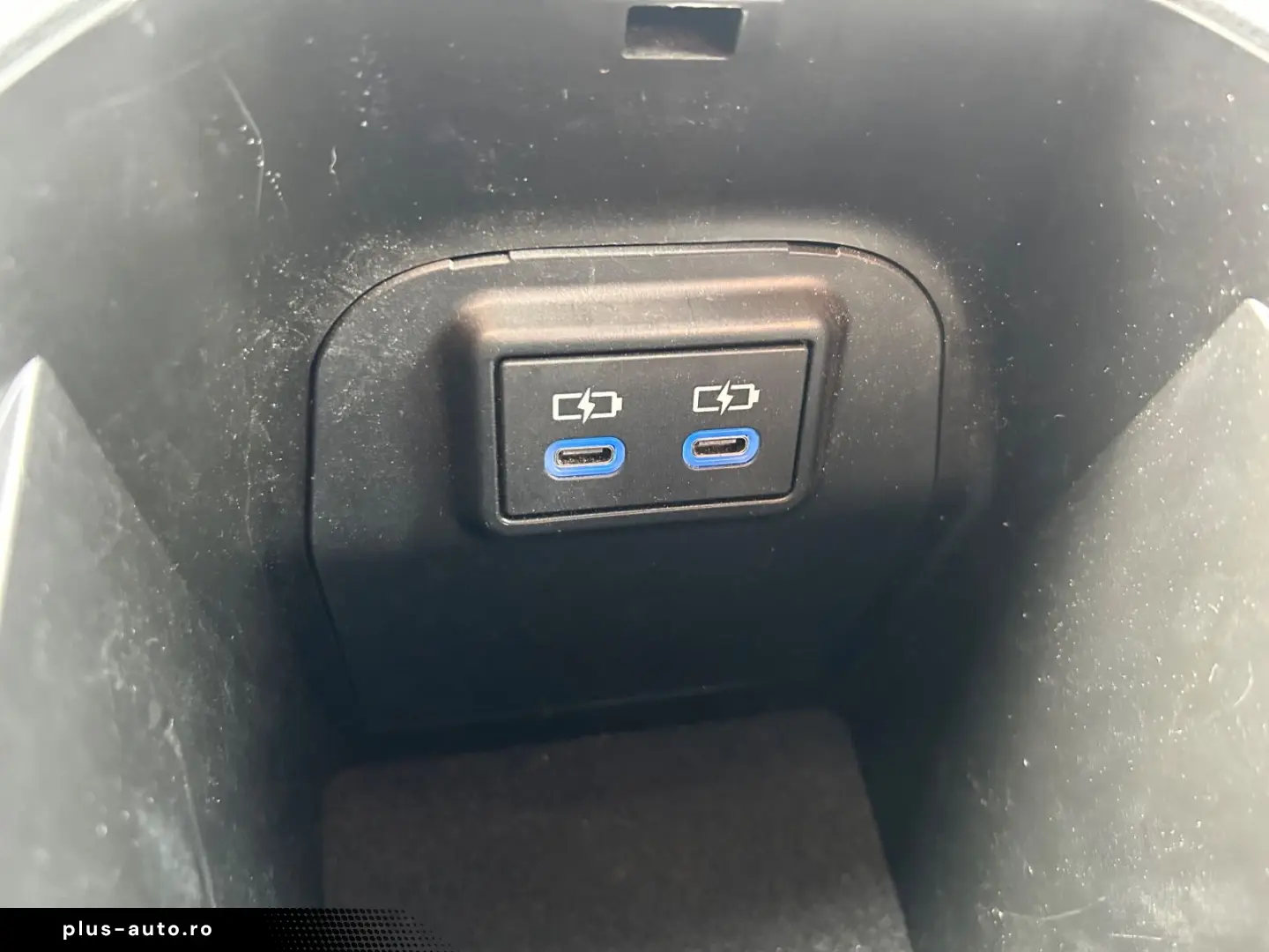TOYOTA RAV4 Hybrid 4x4 Style