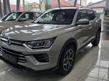 KGM Korando 1.5 GDI-T 163 CP Automată SMART - Latte Greige