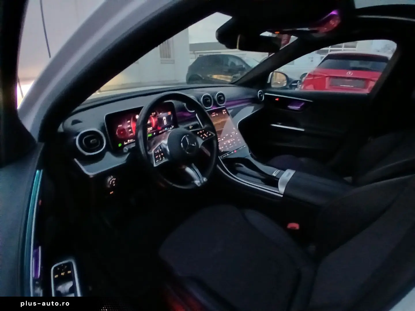 MERCEDES-BENZ C200 F Schiebedach_Ambiente_Rückfahrkam_MBUX_