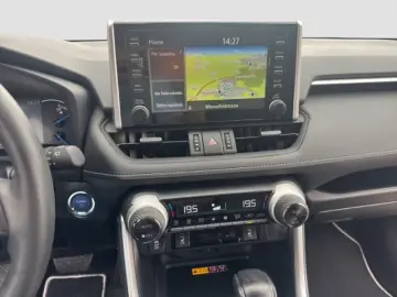 TOYOTA RAV4 Hybrid 4x4 Team Deutschland