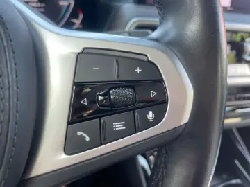BMW iX3 Panora Head Up 360