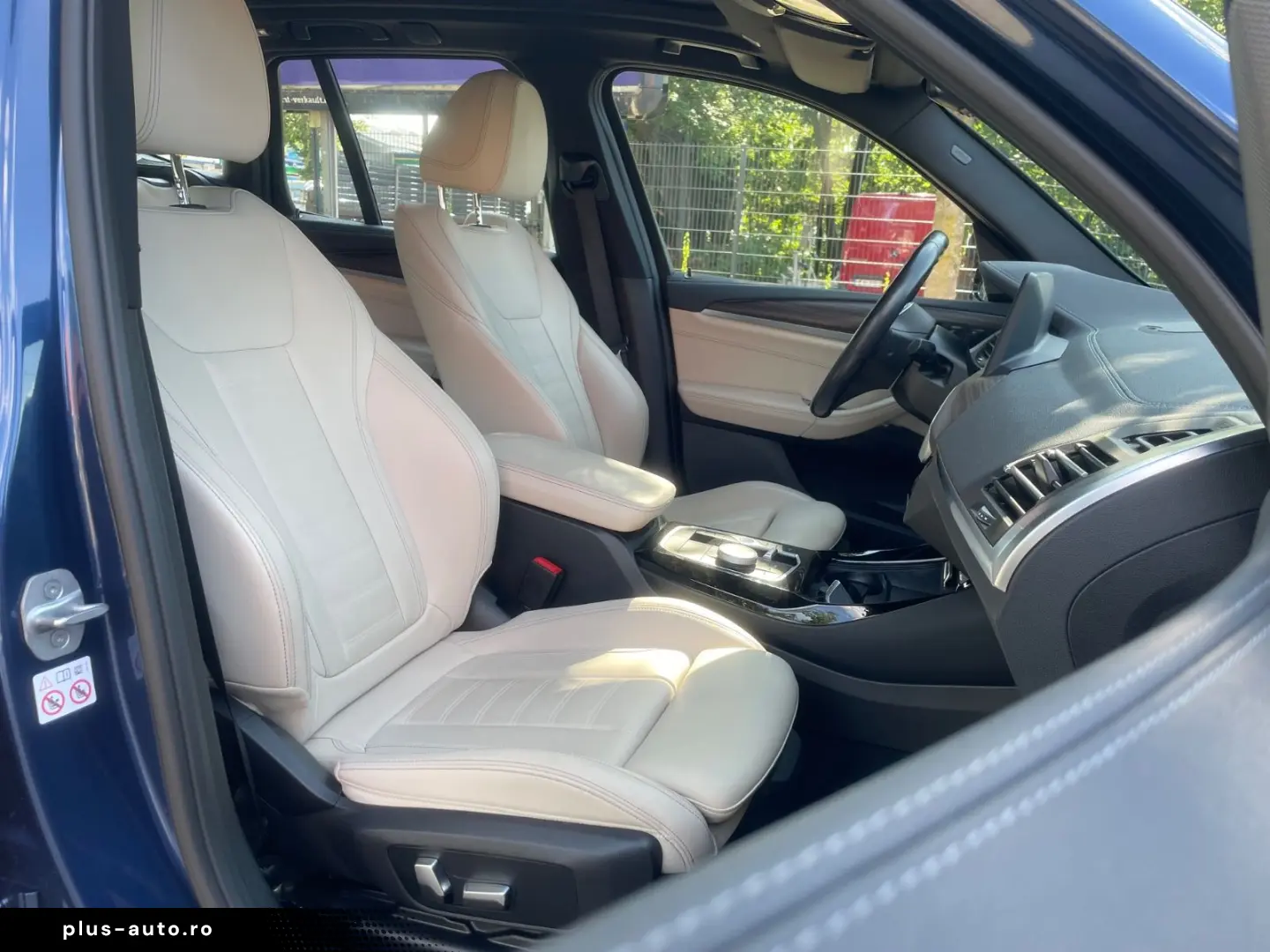 BMW iX3 2023 — imagine 2