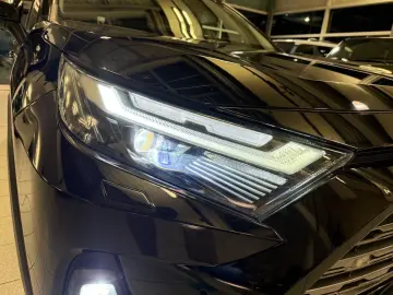 TOYOTA RAV 4 EXECUTIVE-4x4