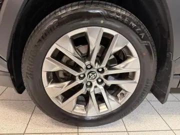 TOYOTA RAV 4 EXECUTIVE-4x4