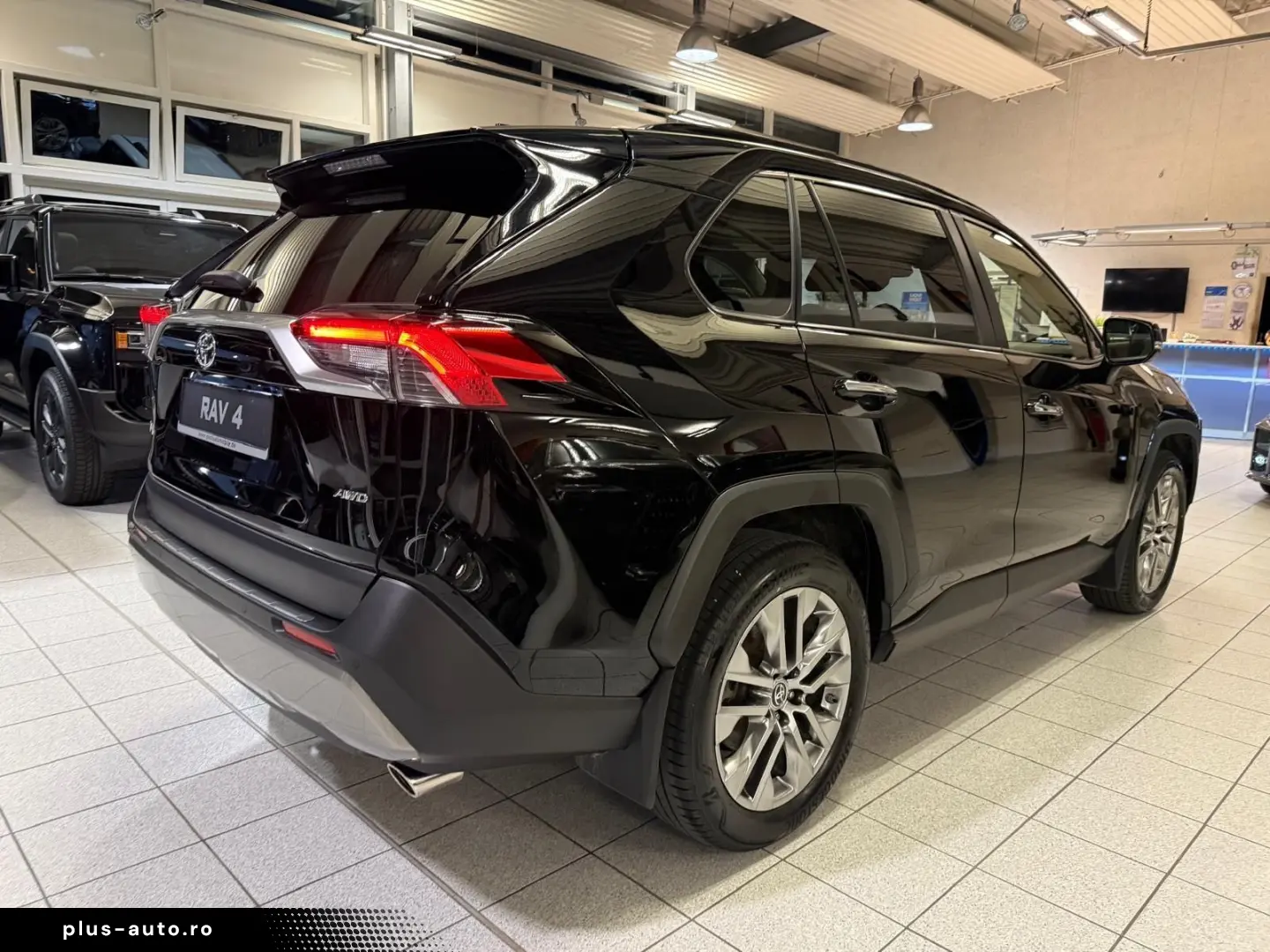 TOYOTA RAV 4 EXECUTIVE-4x4