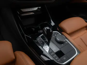 BMW X3 xD30i AHK Kamera DAB Komfort Memory Leder 19