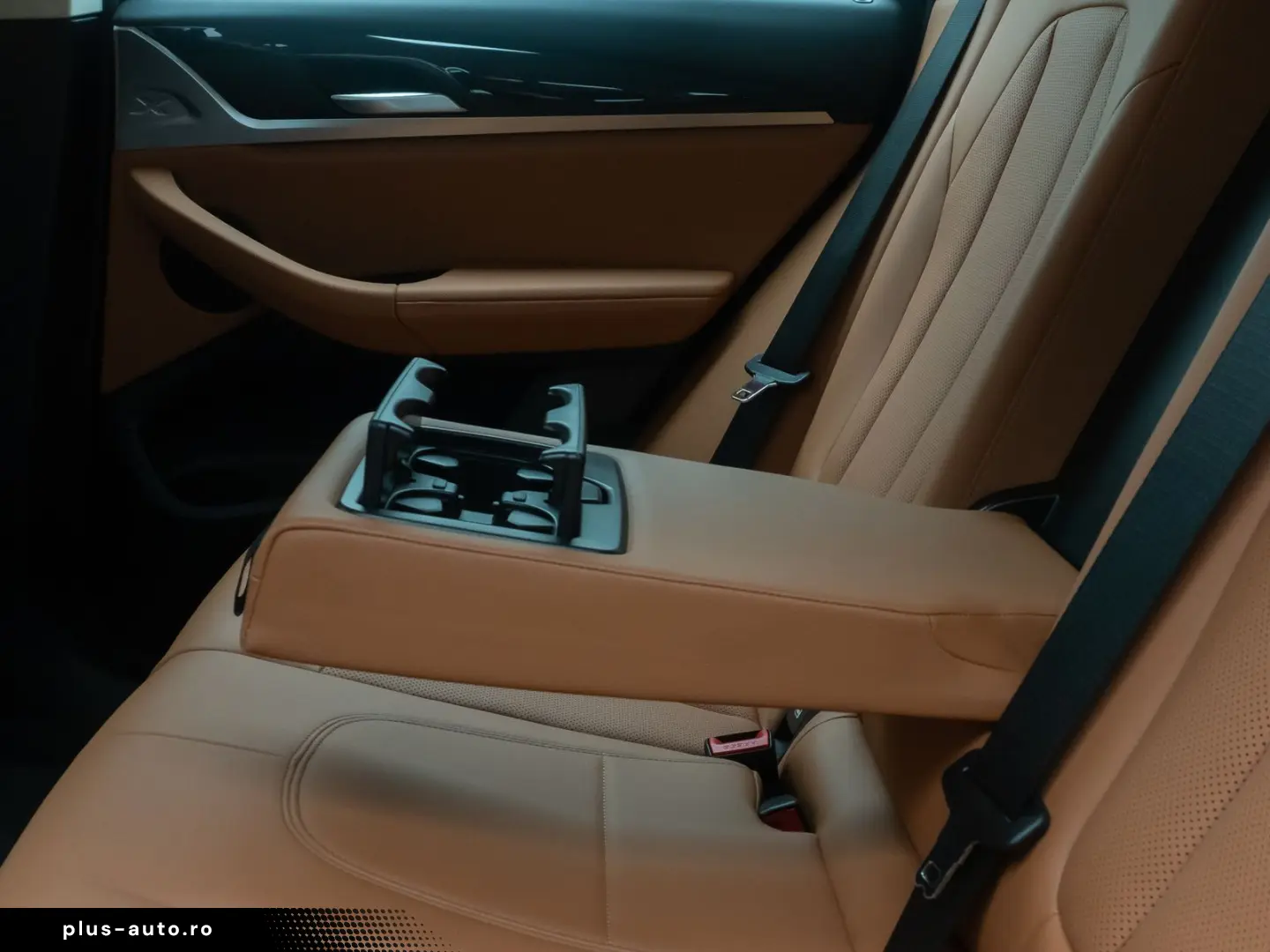 BMW X3 xD30i AHK Kamera DAB Komfort Memory Leder 19