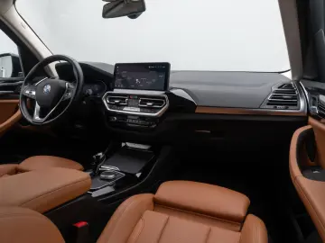 BMW X3 xD30i AHK Kamera DAB Komfort Memory Leder 19