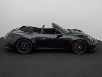 PORSCHE 992 911 Carrera 4GTS Cabrio BOSE Individual Voll