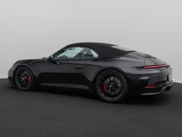 PORSCHE 992 911 Carrera 4GTS Cabrio BOSE Individual Voll