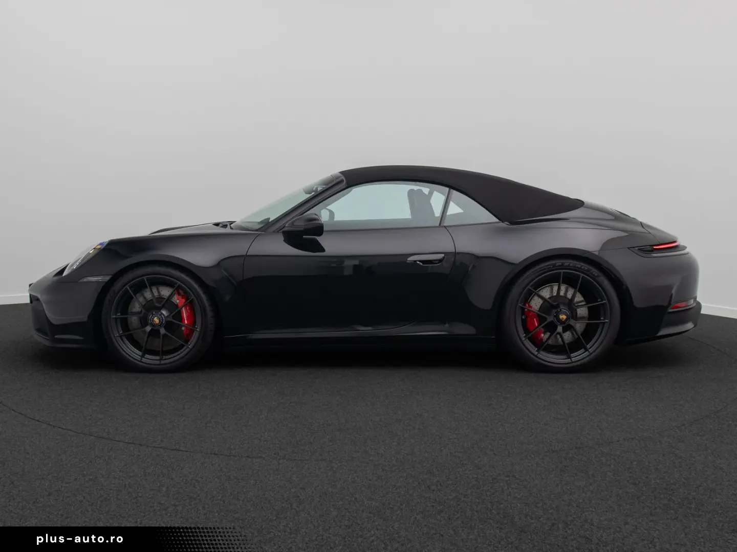 PORSCHE 992 911 Carrera 4GTS Cabrio BOSE Individual Voll
