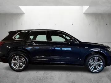 VW Touareg 3.0 TDI V6 R-Line