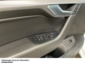VW Touareg Elegance 3.0 TDI 4Motion DSG Pano