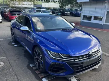 VW Arteon R Limousine MATRIX PANO 360