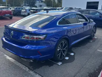 VW Arteon R Limousine MATRIX PANO 360