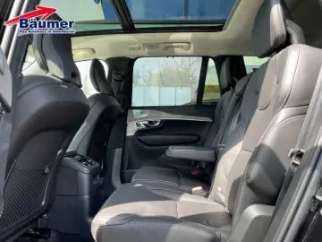 VOLVO XC90 Recharge T8 AWD Ultra Bright  7-Sitzer