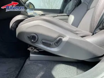 VOLVO XC90 Recharge T8 AWD Ultra Bright  7-Sitzer