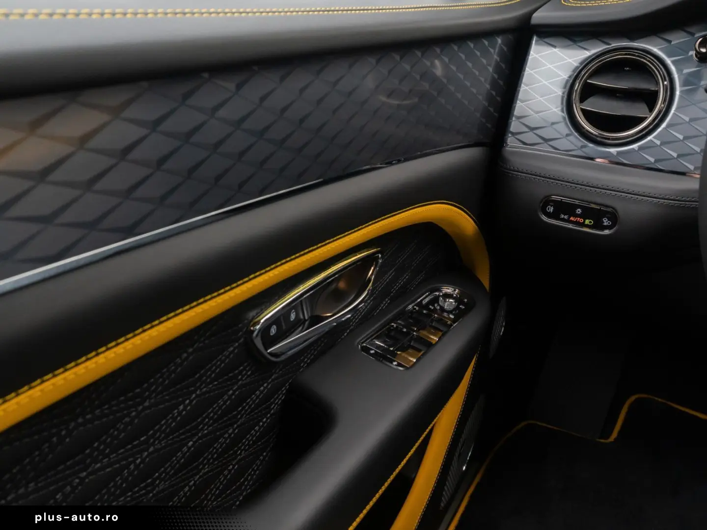 BENTLEY Bentayga 4.0 V8 Speed Individual Carbon MegaVoll