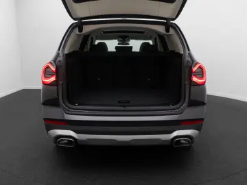 BMW X3 xD30i  DAB Kamera HiFi AHK Panorama Laser 19