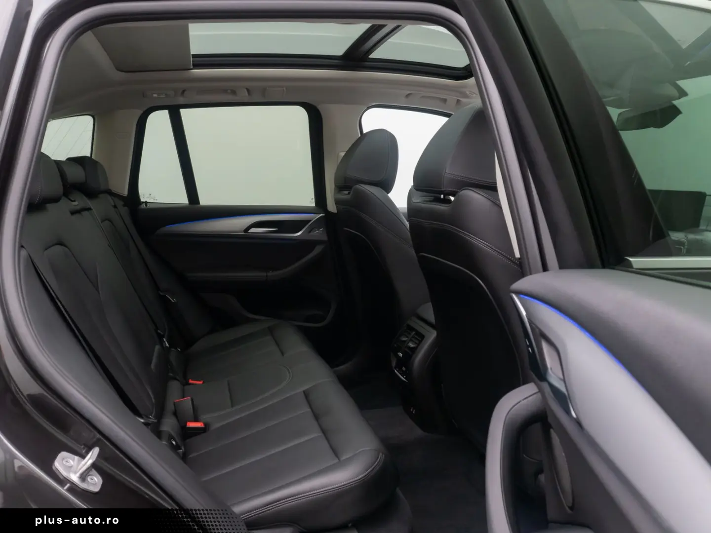 BMW X3 xD30i  DAB Kamera HiFi AHK Panorama Laser 19