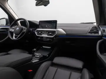 BMW X3 xD30i  DAB Kamera HiFi AHK Panorama Laser 19