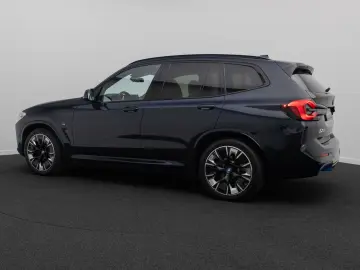 BMW iX3 IMPRESSIVE 360  H K Panorama DAB HUD 20Zoll