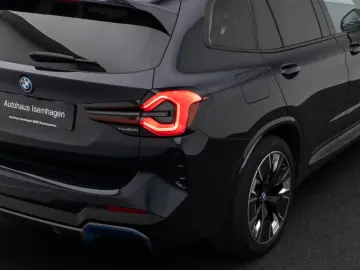 BMW iX3 IMPRESSIVE 360  H K Panorama DAB HUD 20Zoll