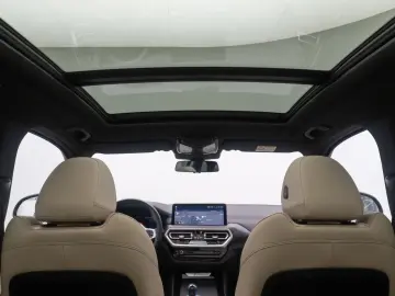BMW iX3 IMPRESSIVE 360  H K Panorama DAB HUD 20Zoll