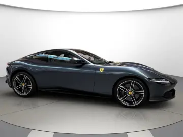 FERRARI Roma LED Steering Wheel   Passenger Display
