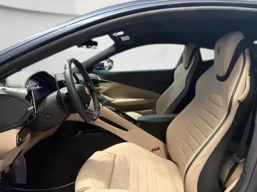 FERRARI Roma LED Steering Wheel   Passenger Display