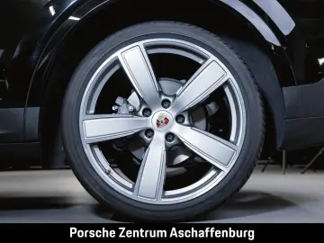 PORSCHE Cayenne Platinum Edition InnoDrive