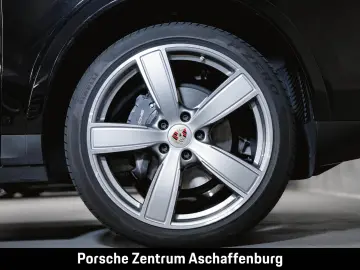 PORSCHE Cayenne Platinum Edition InnoDrive