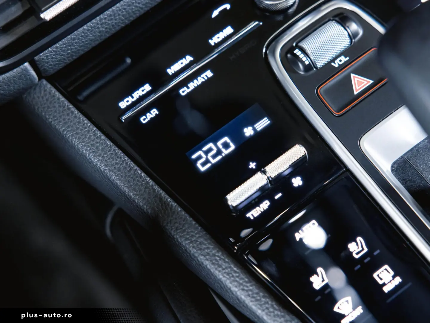 PORSCHE Cayenne Platinum Edition InnoDrive