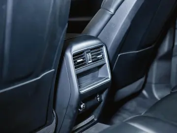 PORSCHE Cayenne Platinum Edition InnoDrive