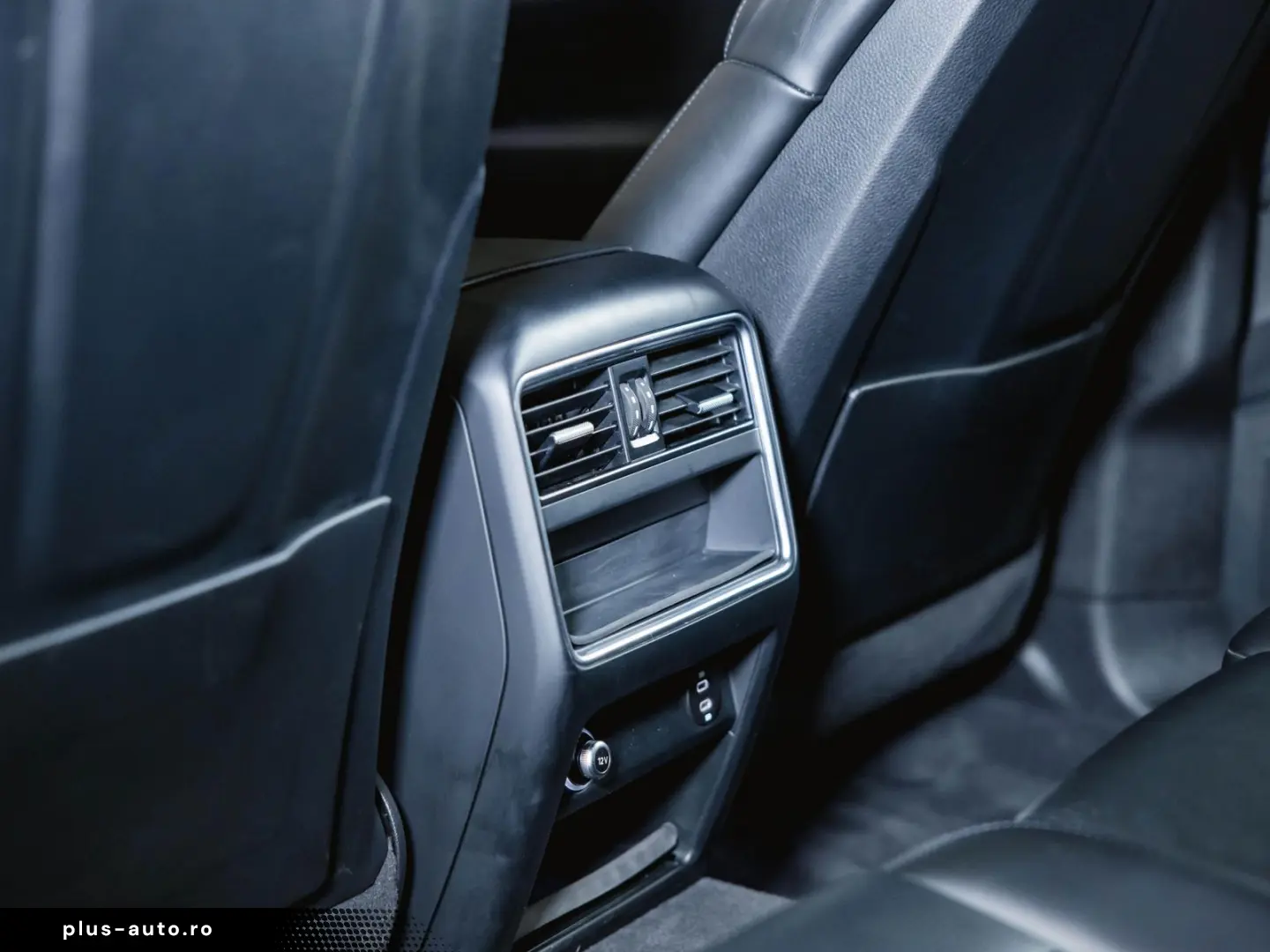 PORSCHE Cayenne Platinum Edition InnoDrive