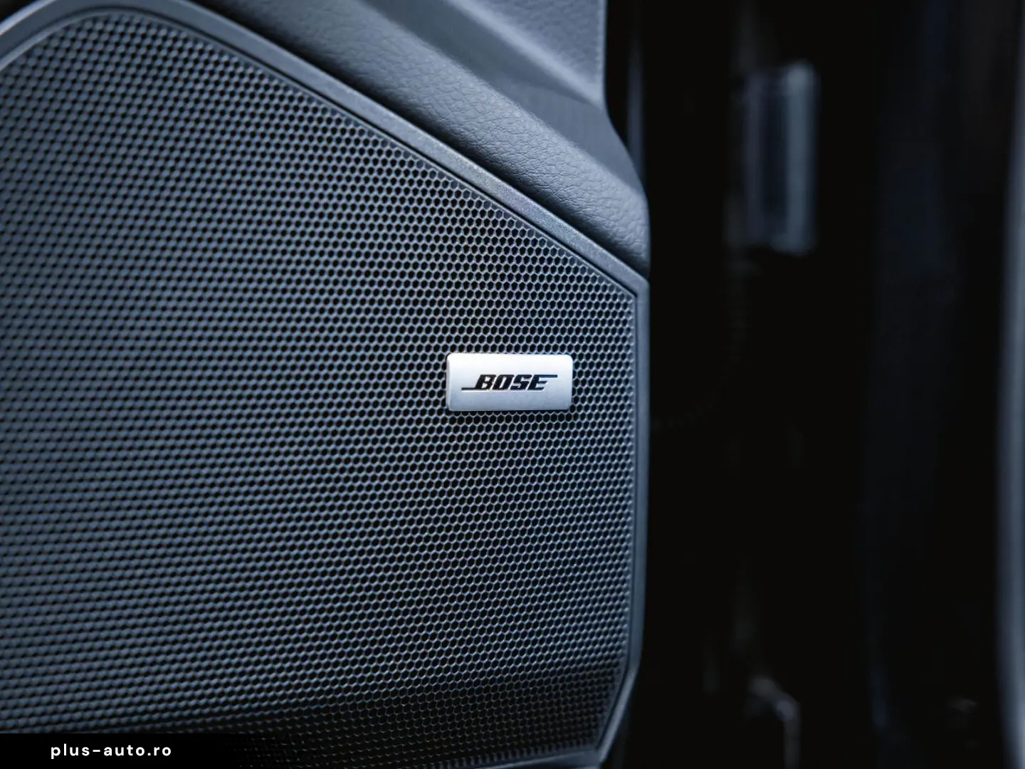 PORSCHE Cayenne Platinum Edition InnoDrive