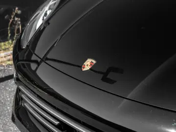 PORSCHE Cayenne Platinum Edition Pano BOSE Spurwechsel
