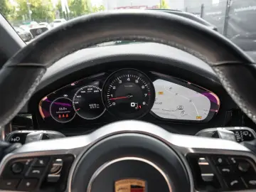 PORSCHE Cayenne Platinum Edition Pano BOSE Spurwechsel