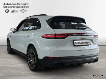 PORSCHE Cayenne E-Hybrid