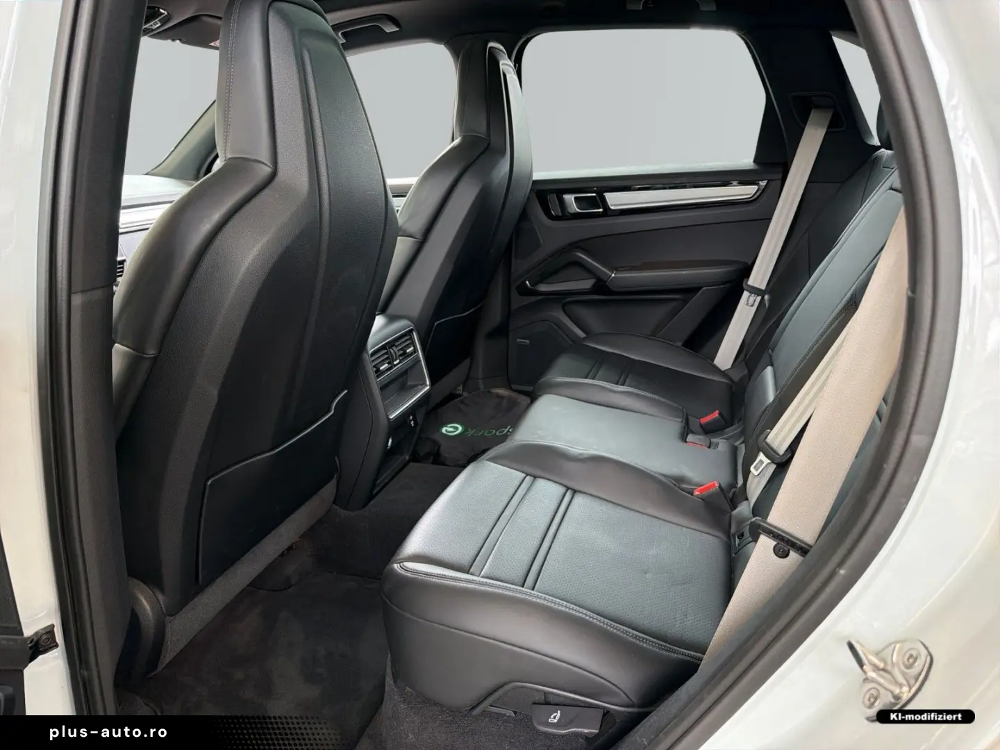PORSCHE Cayenne E-Hybrid