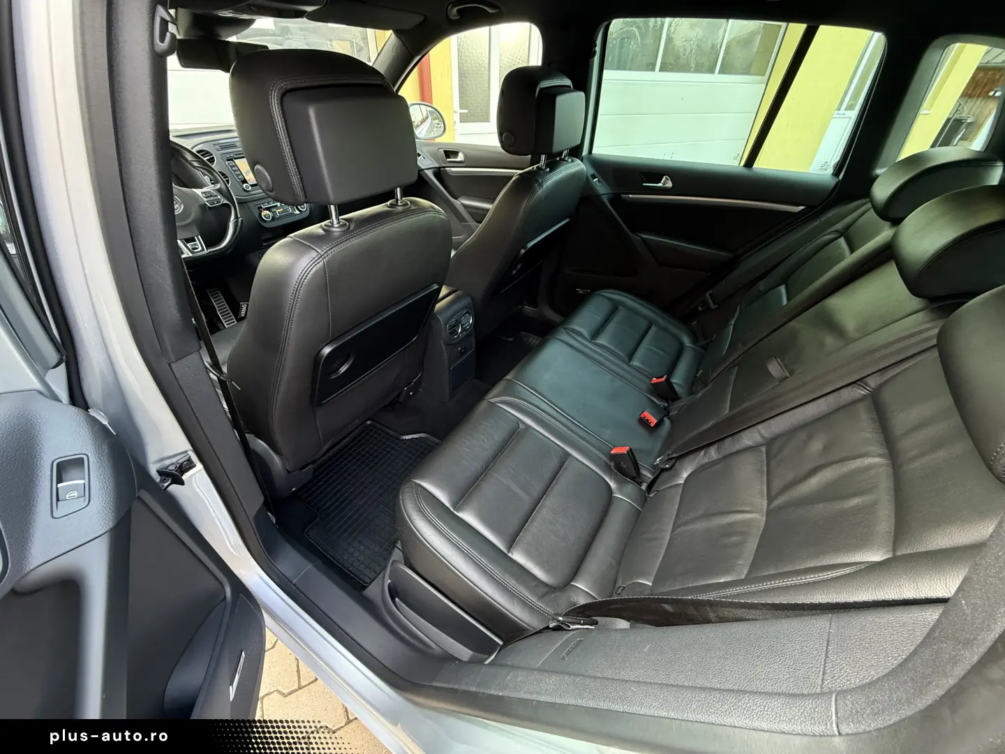 Volkswagen Tiguan R-LINE - 2.0tdi   177cp   DSG   4Motion