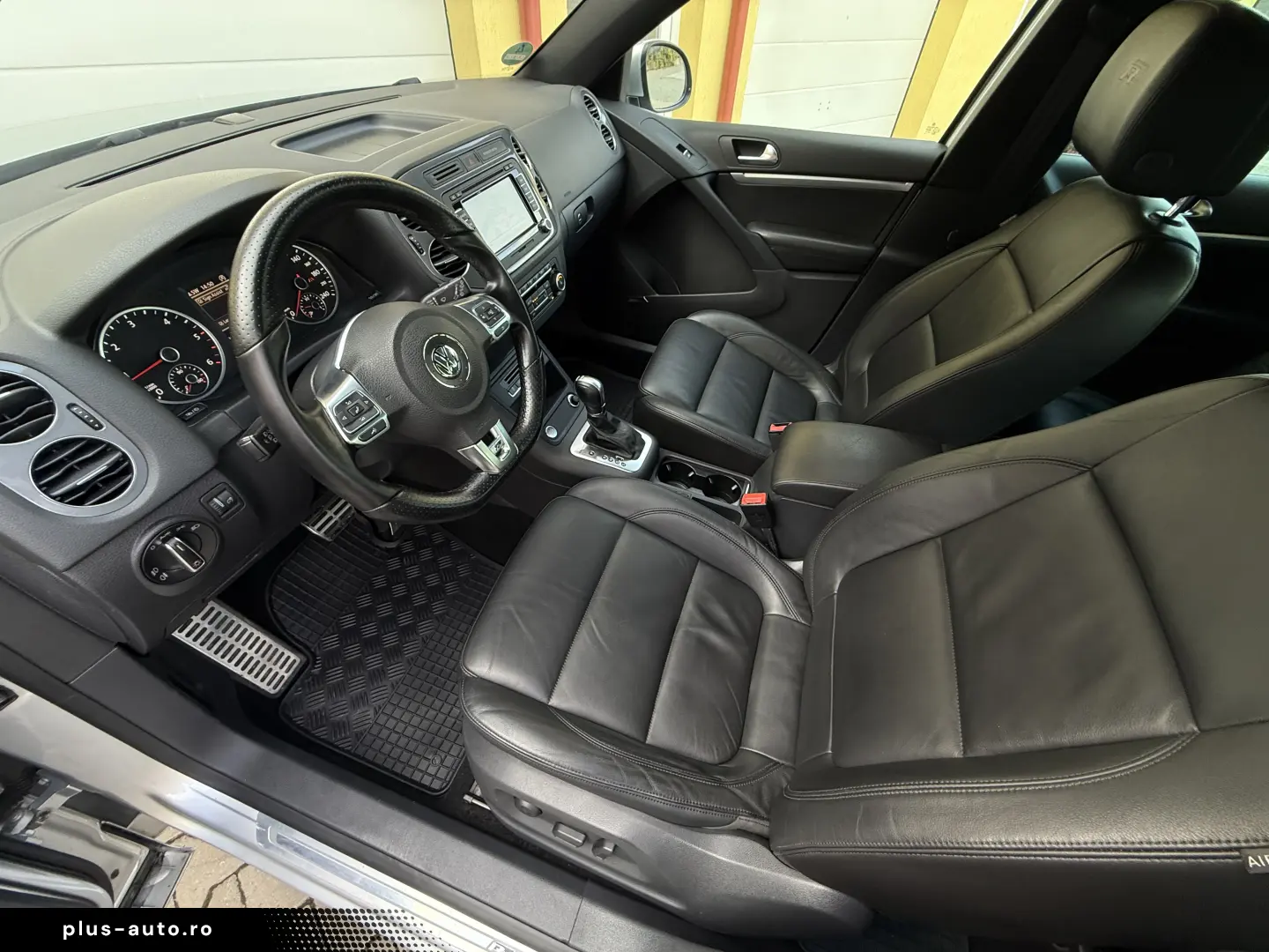 Volkswagen Tiguan R-LINE - 2.0tdi   177cp   DSG   4Motion