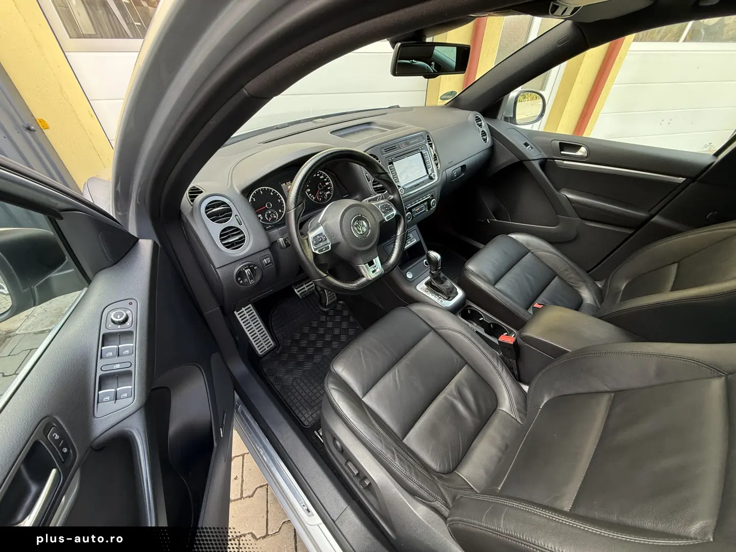 Volkswagen Tiguan R-LINE - 2.0tdi   177cp   DSG   4Motion