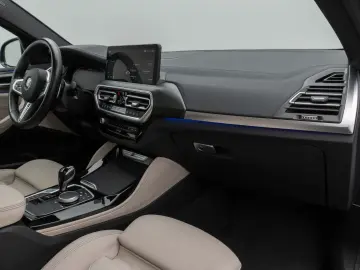 BMW X4 M40i Panorama Laser Kamera HUD DAB HiFi AHK