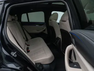 BMW X4 M40i Panorama Laser Kamera HUD DAB HiFi AHK