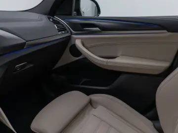 BMW X4 M40i Panorama Laser Kamera HUD DAB HiFi AHK