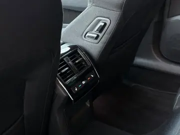 SKODA Superb 2.0 TDi Lim. DSG